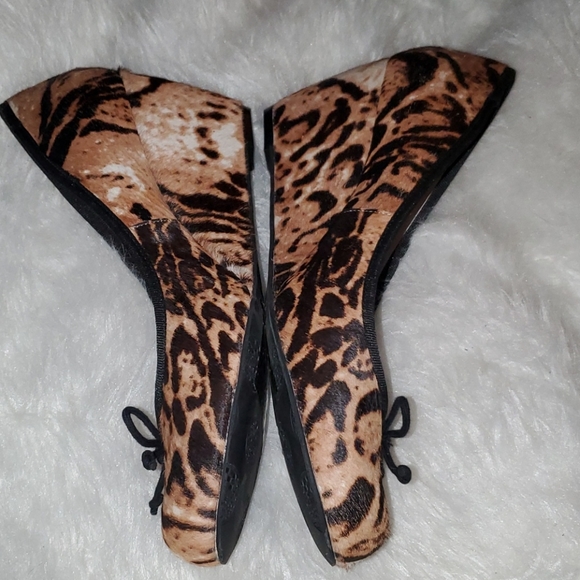 Vince Camuto S. 11 Leather  Leopard Design Wedge - Picture 2 of 9